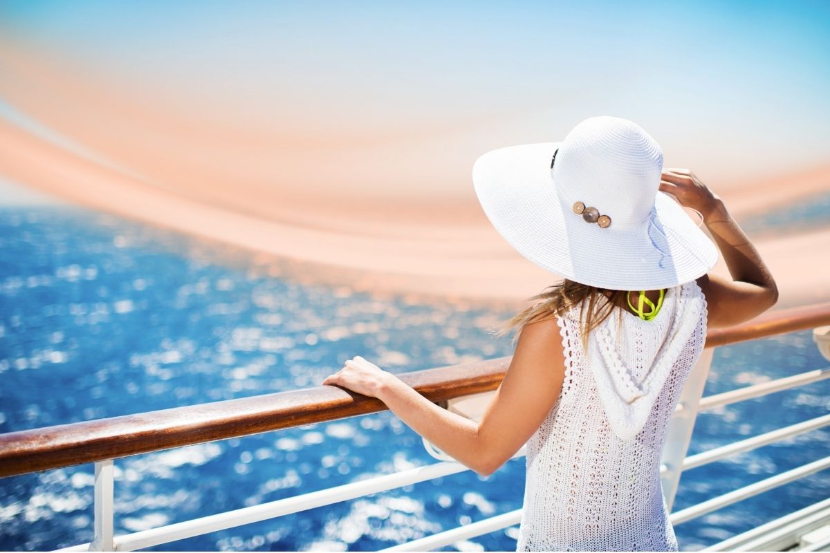 İlk Cruise Tatili Rehberi: Gemiye Binmeden Bilmeniz Gereken 12 Şey